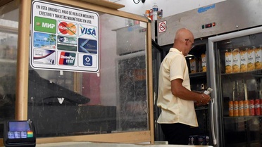 Küba ABD'yi Petrol Ablukasıyla Suçladı