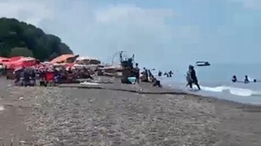 Yamaç Paraşütü Kaza Yaptı: 3 Yaralı
