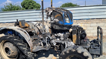 Erzin'de Traktör Yangını Patlamayla Sonuçlandı