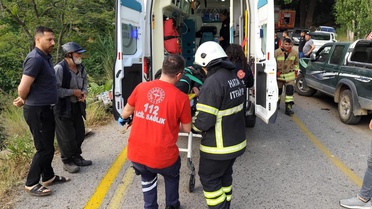 Hatay'da Motosiklet Kaza Yaptı, Sürücü Kurtarıldı
