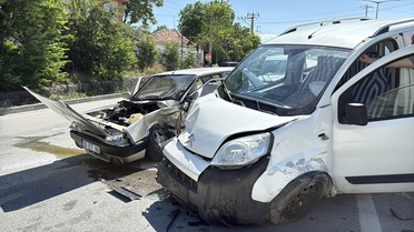 Burdur'da Kaza: 5 Yaralı