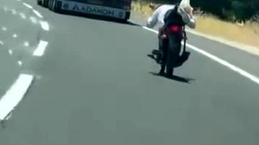 Gaziantep'te Motosikletten Tehlikeli Yolculuk