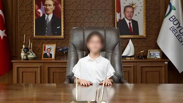 27 saattir her yerde aranıyordu! Kayıp çocuktan sevindiren haber