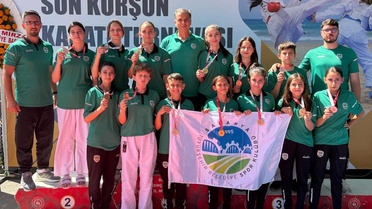 Sakarya Büyükşehir Belediyesi sporcularından bir haftada 17 madalya