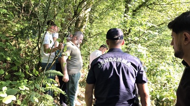 Akyazı'da Ormanlık Alanda 68 Yaşındaki Adam Ölü Bulundu