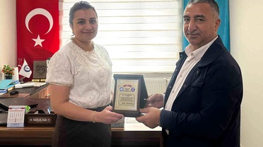 Hemşire Emine Öztoprak'a Veda Töreni