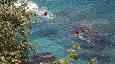 Antalya Falezlerinden 40 Metre Atlayış