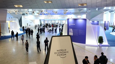 Yaz Davos'u Dalian'da Başladı