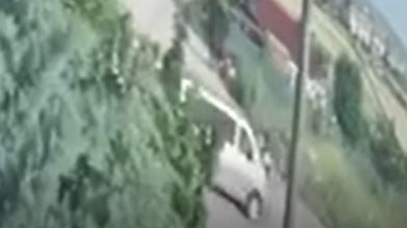 Skuter ile giderken otomobilin çarptığı 11 yaşındaki çocuk öldü