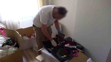 Antalya'da Dolandırıcılık Şebekesi Çökerildi
