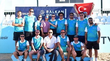 Balıkesir'de Plaj Voleybolu Şampiyonası Tamamlandı