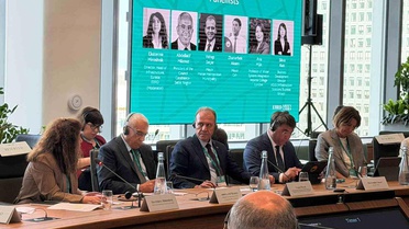 Vahap Seçer Londra'da su yönetimini anlattı