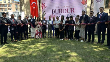 Burdur'da Karma Lale Sergisi Yoğun İlgi Gördü