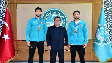 Balıkesir Üniversitesi'nden Uluslararası Başarı