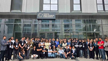 Düzce Öğrencileri Ankara'da Teknoloji Merkezlerini Ziyaret Etti