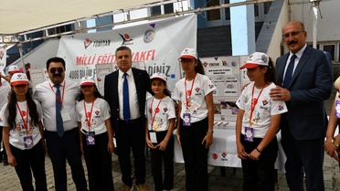 Hakkari'de TÜBİTAK Bilim Fuarı Düzenlendi