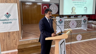 Kırşehir'de Erol Güngör ve Peyami Safa Okumaları