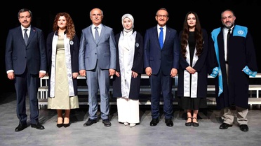 MTÜ Tıp Fakültesi ilk mezunlarını verdi