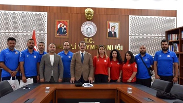 Kaymakam Güldoğan Antrenörleri Kabul Etti