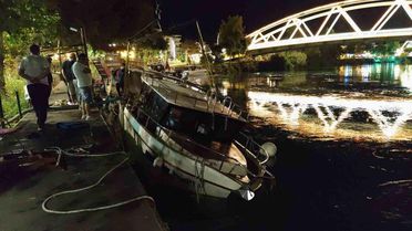 Manavgat'ta Batan Tekne Kurtarıldı