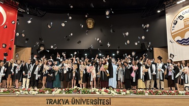 56 Yaşında Mezuniyet Heyecanı