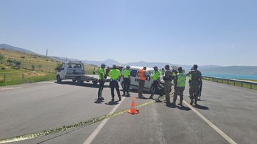 Van'da askeri araca çarpma: 1 şehit, 5 yaralı