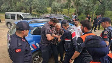 Kayıp 85 Yaşındaki Adam Ormanlık Alanda Bulundu
