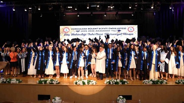 BEUN'dan 106 yeni diş hekimi mezuniyeti