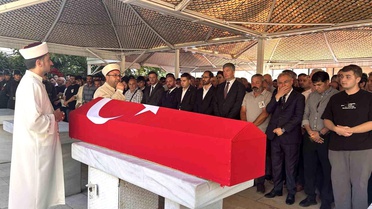 Birliğine dönerken kazada hayatını kaybetmişti, son yolculuğuna uğurlandı