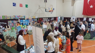 Yeniçağa'da Öğretmenler Fuarı Düzenlendi