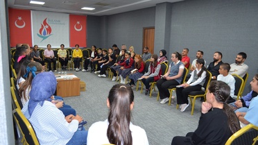 Kaymakam Koşansu'dan Öğrencilere Kitap Tahlili