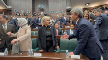CHP'den istifa eden Nimet Özdemir AK Parti Grup Toplantısı'na geldi