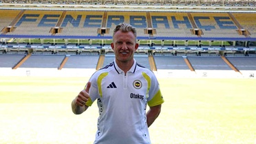 Dirk Kuyt Fenerbahçe'ye Dönüyor