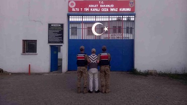 Erzurum'da 10 Aranan Şahıs Yakalandı