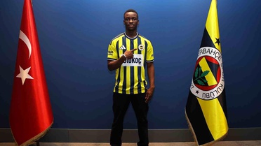 Fenerbahçe Amara Diouf ile Anlaştı