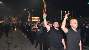Kars'ta Tasua Gecesi'nde Kerbela yürüyüşü