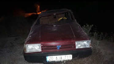Burdur'da Kaza: Otomobil Dereye Düştü, 2 Yaralı