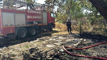 Aksaray'da Bahçede Yangın