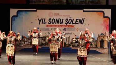 Bilecik'te Eğitim Başarı Ödülleri Coşkuyla Dağıtıldı
