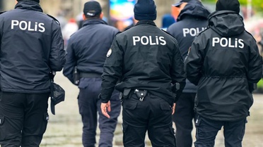Emniyet teşkilatına yönelik kullandığı ifadeler başına dert açtı! Hemen evinden alındı