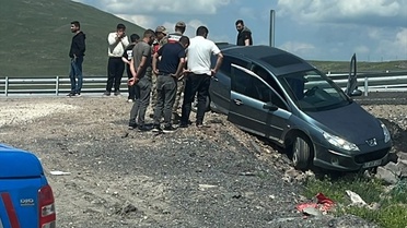 Jandarma Peşindeki Göçmen Kaza Yaptı