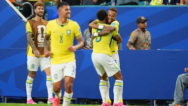 Neymar 981 gün sonra geri döndü! Brezilya 3 golle lider