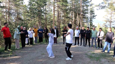 Öğretmenler yıl sonu değerlendirmesini mesire alanında yaptı
