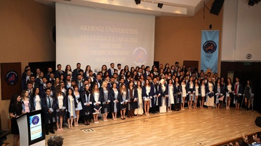 Akdeniz Üniversitesi Diş Hekimliği Mezuniyet Töreni