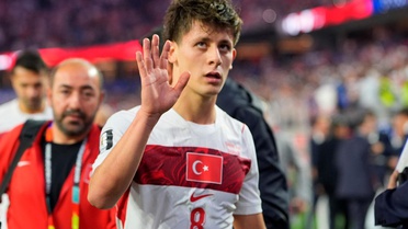 Arda Güler'e dünya hayran kaldı! Maç sırasında peş peşe övgü dolu paylaşımlar geldi