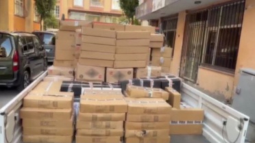 Bağcılar'da Sahte Parfüm Operasyonu