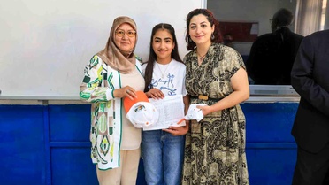 Başkan Arslan öğrencilerin karne heyecanına ortak oldu