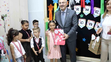 Denizli'de 180 bin öğrenci karne aldı