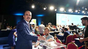 Eskişehir AK Parti Milletvekili Nebi Hatipoğlu, Uğur İbrahim Altay'ı tebrik etti