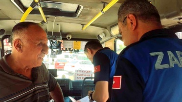Karabük Belediyesi'nden minibüslere hizmet standardı denetimi